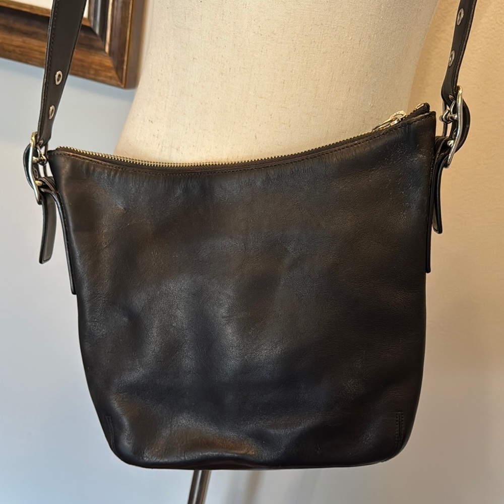 Coach vintage black leather crossbody - Picture 6 of 14